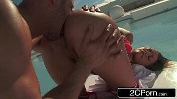 Vídeos pornos malandro tarado chupou a buceta e o cuzinho da gostosa para depois comer ela com vontade