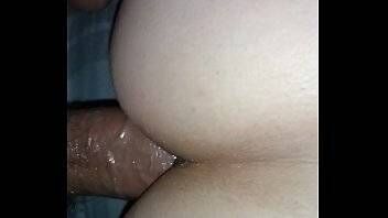 Vídeo de sexo anal com branquinha safada amante de rola no cuzinho