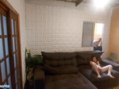 Casada Safada Deixa o Vizinho Gravar Vídeo Amador de 4