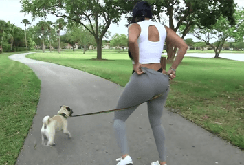 Latina da bunda enorme fodendo por cima com dotado