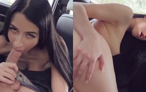Loira safada empinando o rabo no carro e gemendo enquanto é comida por trás
