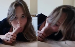 Novinha safada mamando com vontade e engolindo até a última gota de leite